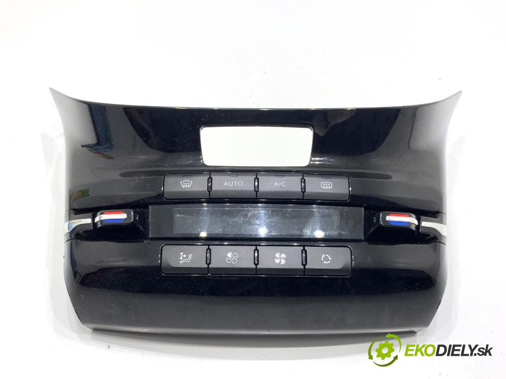 PEUGEOT 2008 I SUV 2016 96 kW 1.2 THP 130 / PureTech 130 1199 Panel ovládania kúrenia 96722471XU (Prepínacie páčky pod volantom)