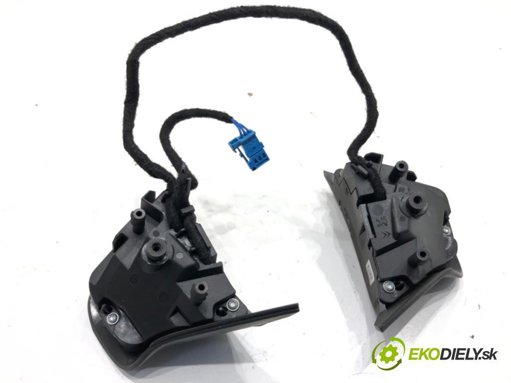 PEUGEOT 2008 I SUV 2016 96 kW 1.2 THP 130 / PureTech 130 1199 SPÍNAČE: volantu 98084115ZD