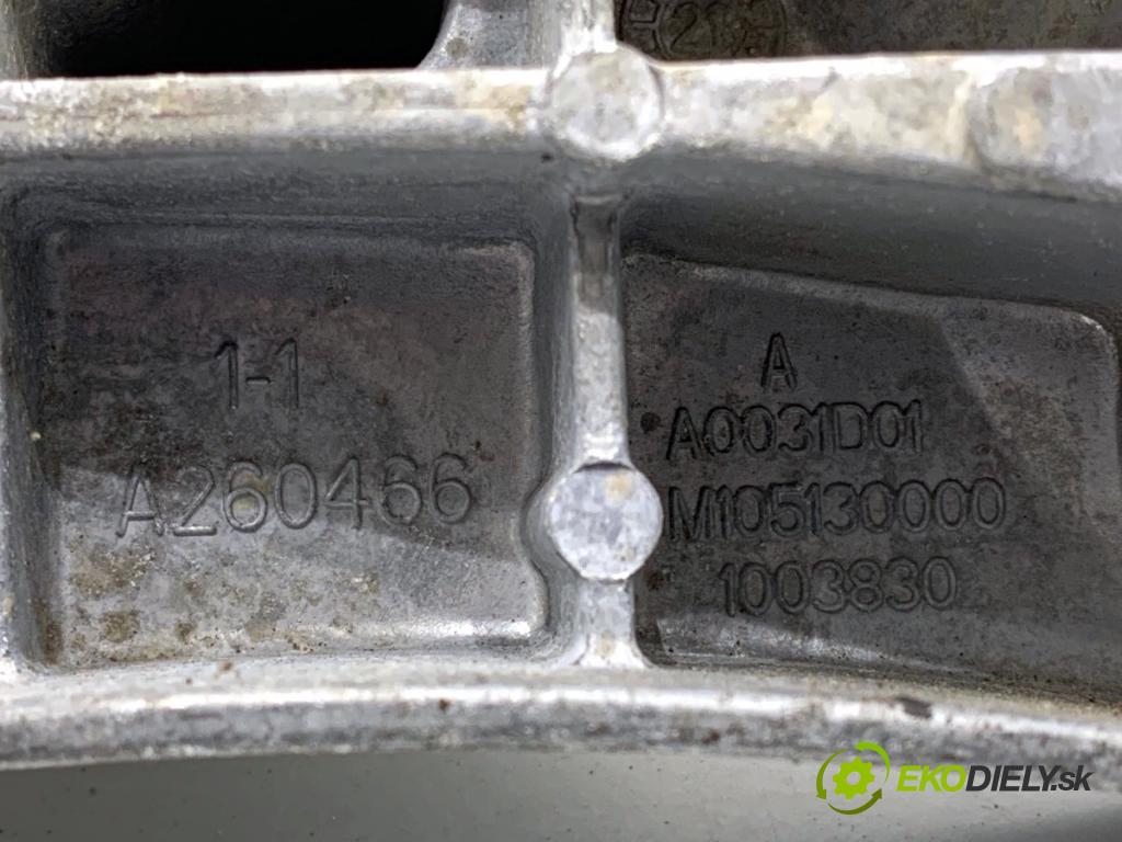 PEUGEOT 3008 SUV 2021 147 kW Hybrid4 (M45GBU) 1598 Držiak prevodovky 9820554780