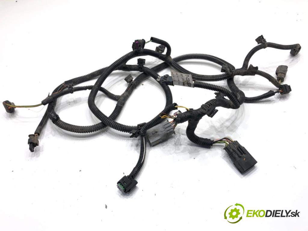 PEUGEOT 3008 SUV 2021 147 kW Hybrid4 (M45GBU) 1598 Káblovačka PDC zad 