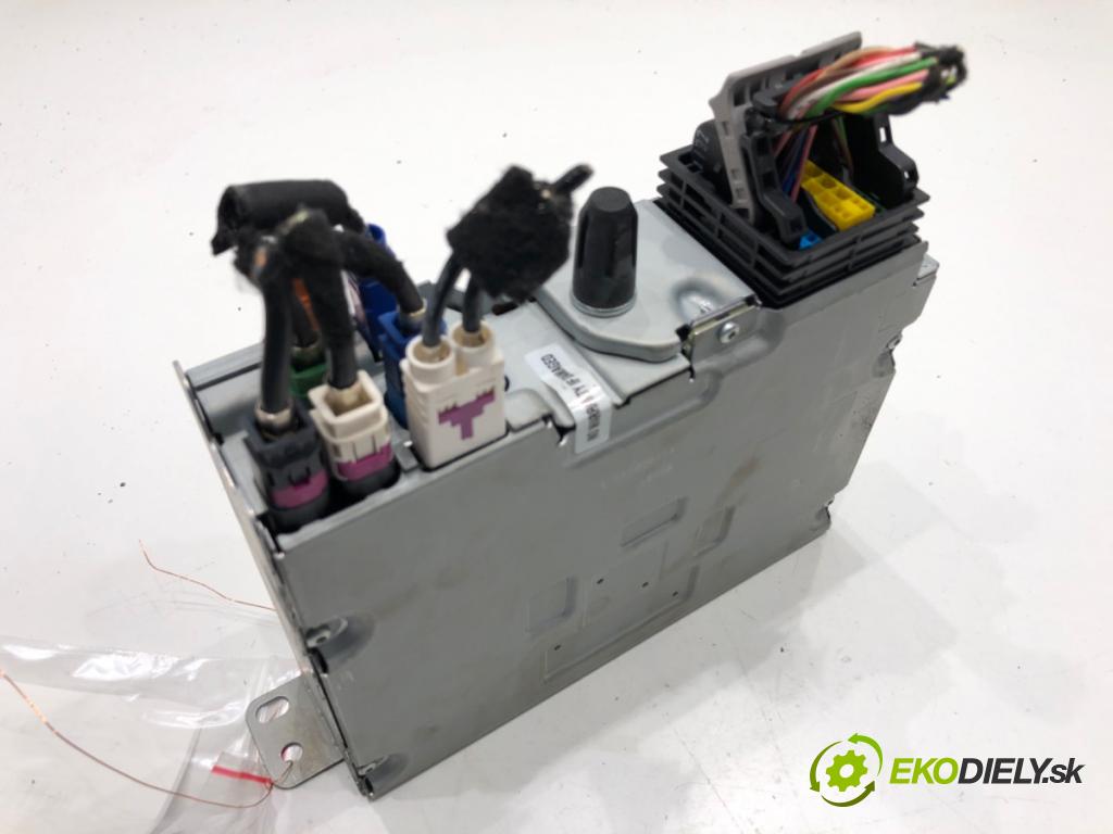 PEUGEOT 3008 SUV 2021 147 kW Hybrid4 (M45GBU) 1598 RADIO Navigácia 9839633180 (Audio zariadenie)