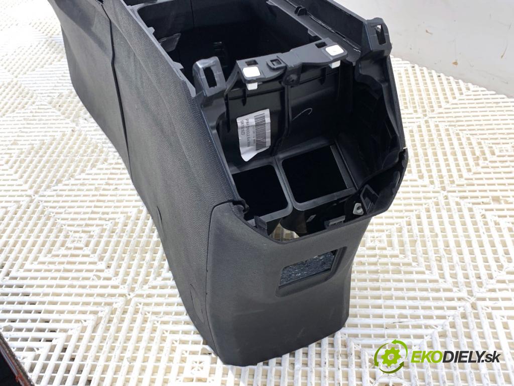 PEUGEOT 3008 SUV 2021 147 kW Hybrid4 (M45GBU) 1598 Tunel stredový  (Stredový tunel)