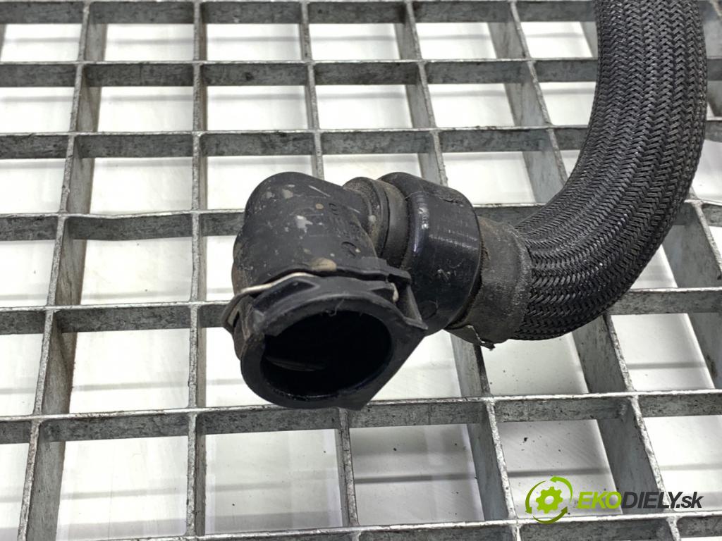 PEUGEOT 3008 SUV 2021 147 kW Hybrid4 (M45GBU) 1598 Rúra vody 9821928380