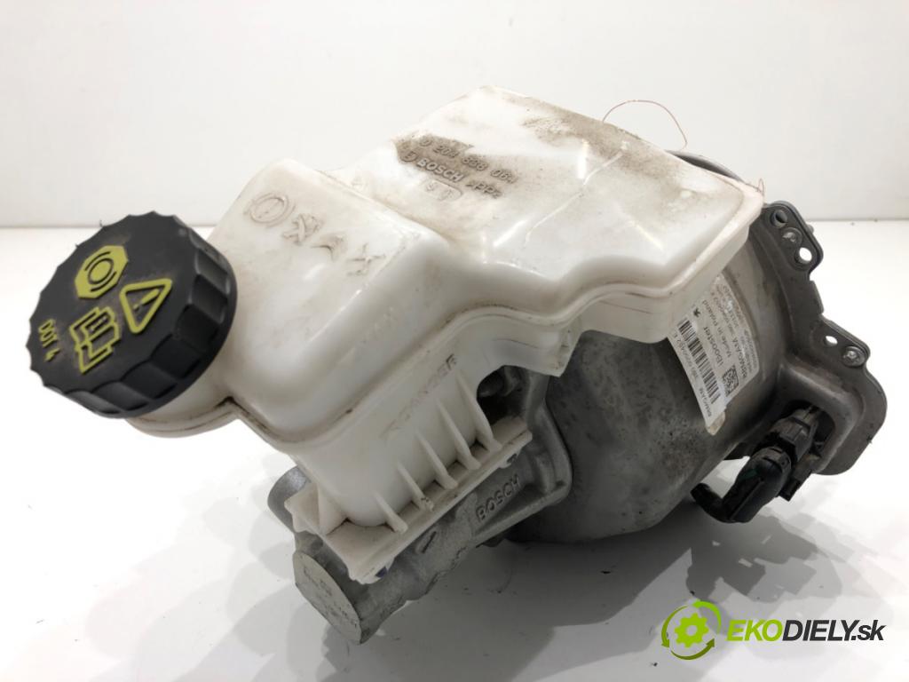 PEUGEOT 3008 SUV 2021 147 kW Hybrid4 (M45GBU) 1598 Posilovač bŕzd 9841952080