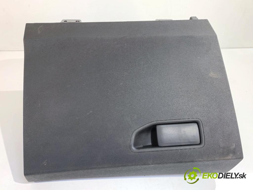 PEUGEOT 3008 SUV 2021 147 kW Hybrid4 (M45GBU) 1598 přihrádka kastlík spolujezdce  (Přihrádka (kastlík))