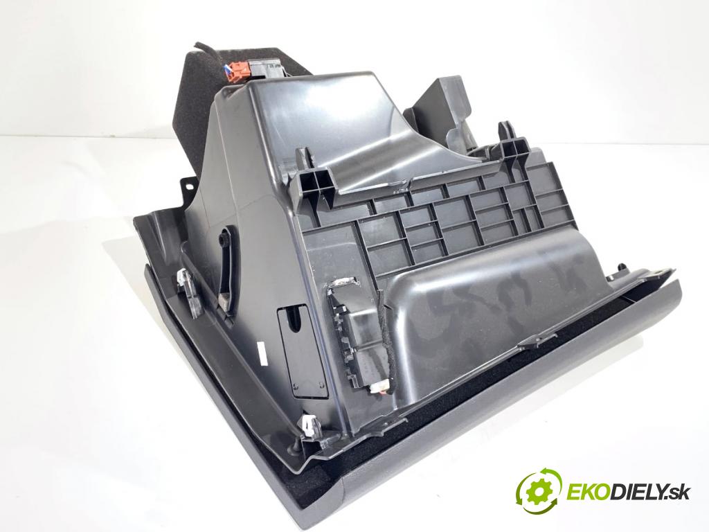 PEUGEOT 3008 SUV 2021 147 kW Hybrid4 (M45GBU) 1598 Priehradka, kastlík spolujazdca  (Priehradka (kastlík))