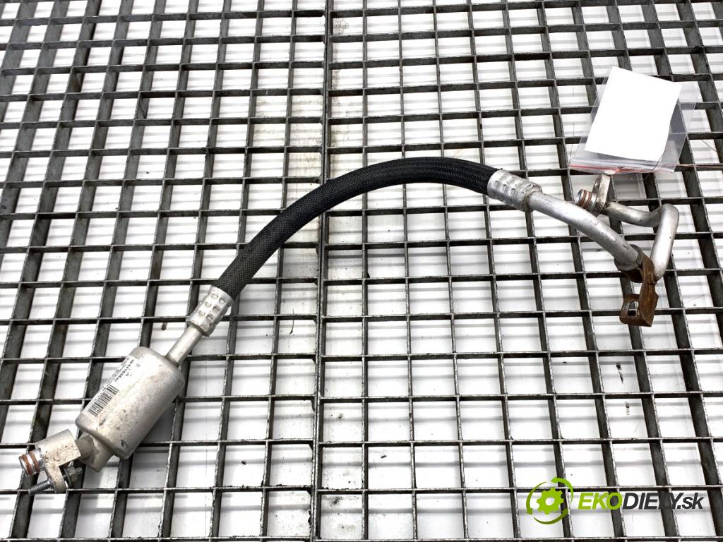 PEUGEOT 3008 SUV 2021 147 kW Hybrid4 (M45GBU) 1598 rúrka klimatizace 9844152580 (Trubka klimatizace)