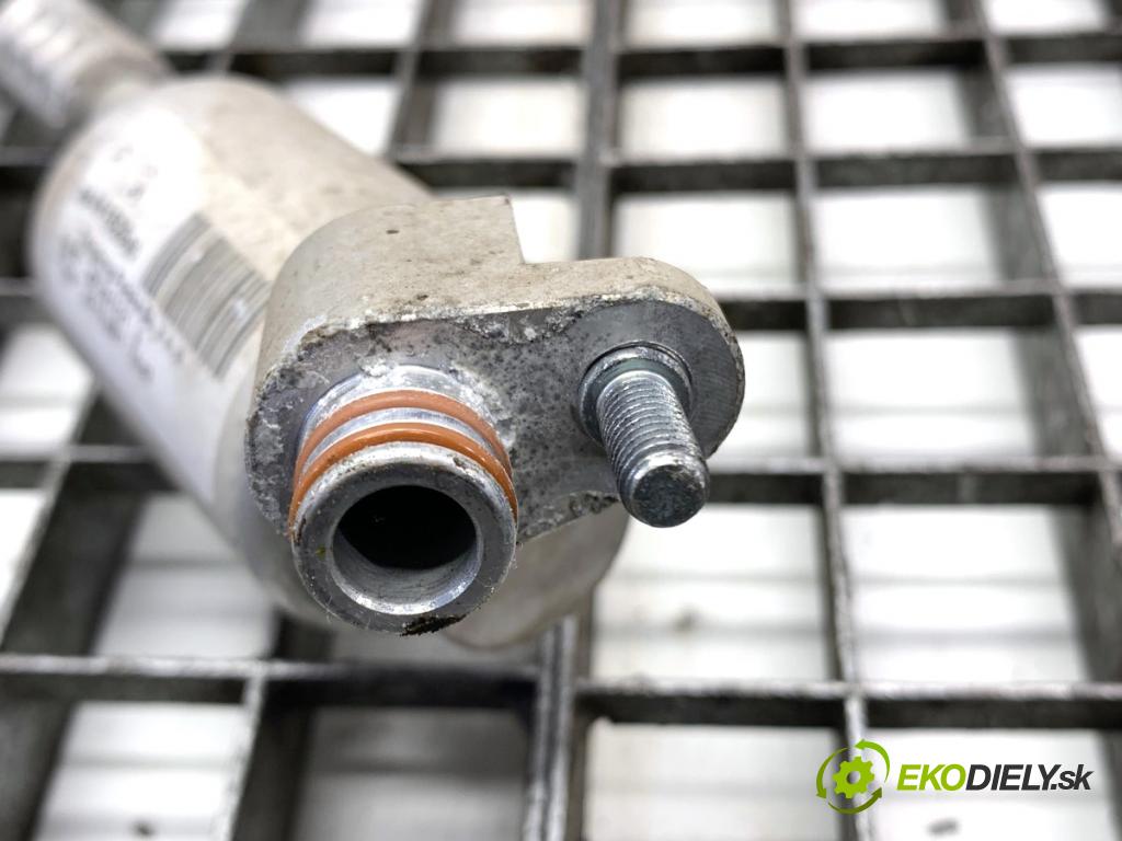 PEUGEOT 3008 SUV 2021 147 kW Hybrid4 (M45GBU) 1598 rúrka klimatizácie 9844152580 (Rúrka klimatizácie)