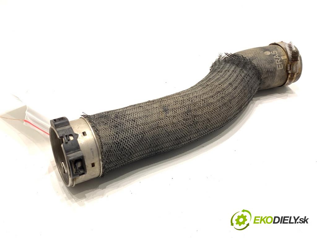 PEUGEOT 3008 SUV 2021 147 kW Hybrid4 (M45GBU) 1598 Rúra vzduchu 9826259080