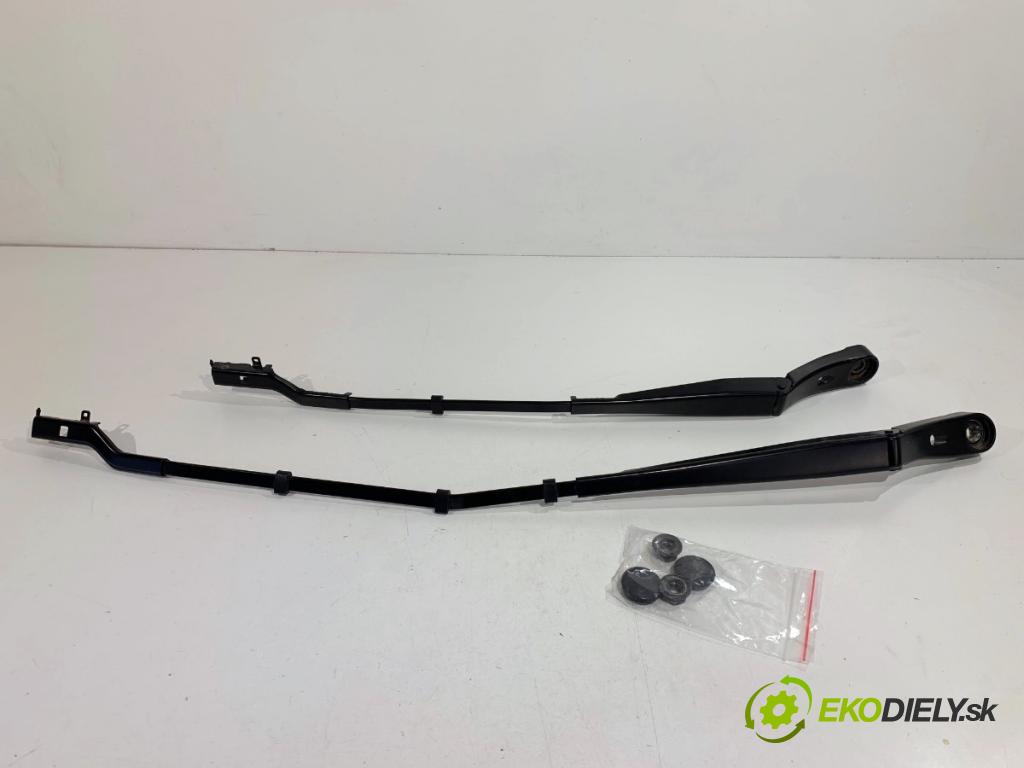 PEUGEOT 3008 SUV 2021 147 kW Hybrid4 (M45GBU) 1598 Rameno stierače predný 9810664880 9810664980