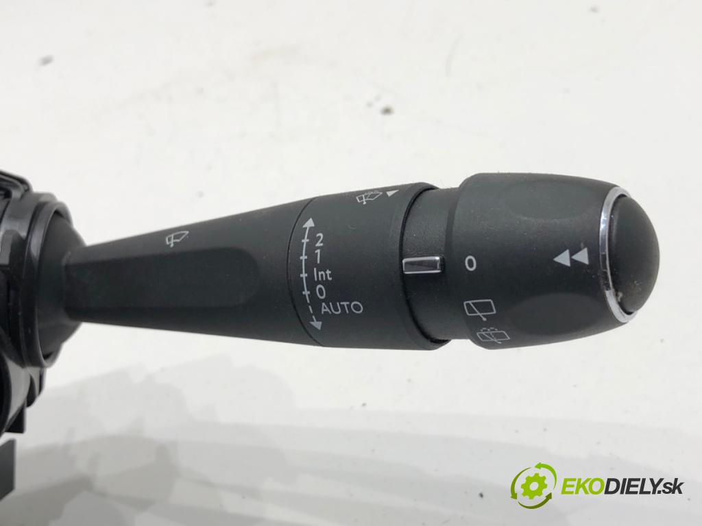 PEUGEOT 3008 SUV 2021 147 kW Hybrid4 (M45GBU) 1598 Prepínač kombinovaný 98312608ZD (Prepínacie páčky pod volantom)