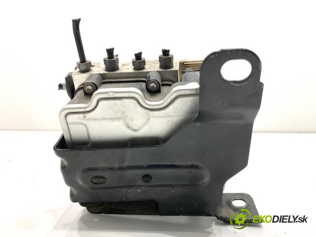 PEUGEOT 3008 SUV 2021 147 kW Hybrid4 (M45GBU) 1598 Pumpa ABS 9842610780 (Pumpa ABS)