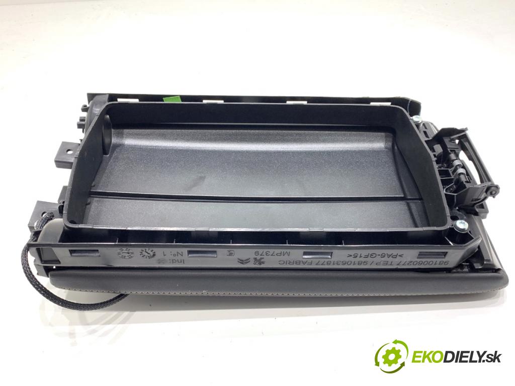 PEUGEOT 3008 SUV 2021 147 kW Hybrid4 (M45GBU) 1598 Lakťová opierka 9810060277 (Lakťová opierka)