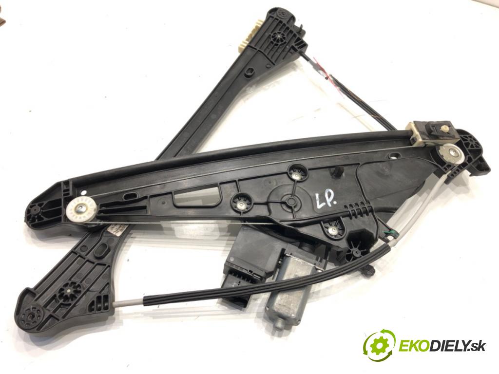 PEUGEOT 3008 SUV 2021 147 kW Hybrid4 (M45GBU) 1598 Mechanizmus okna ľavy predný 9840196980