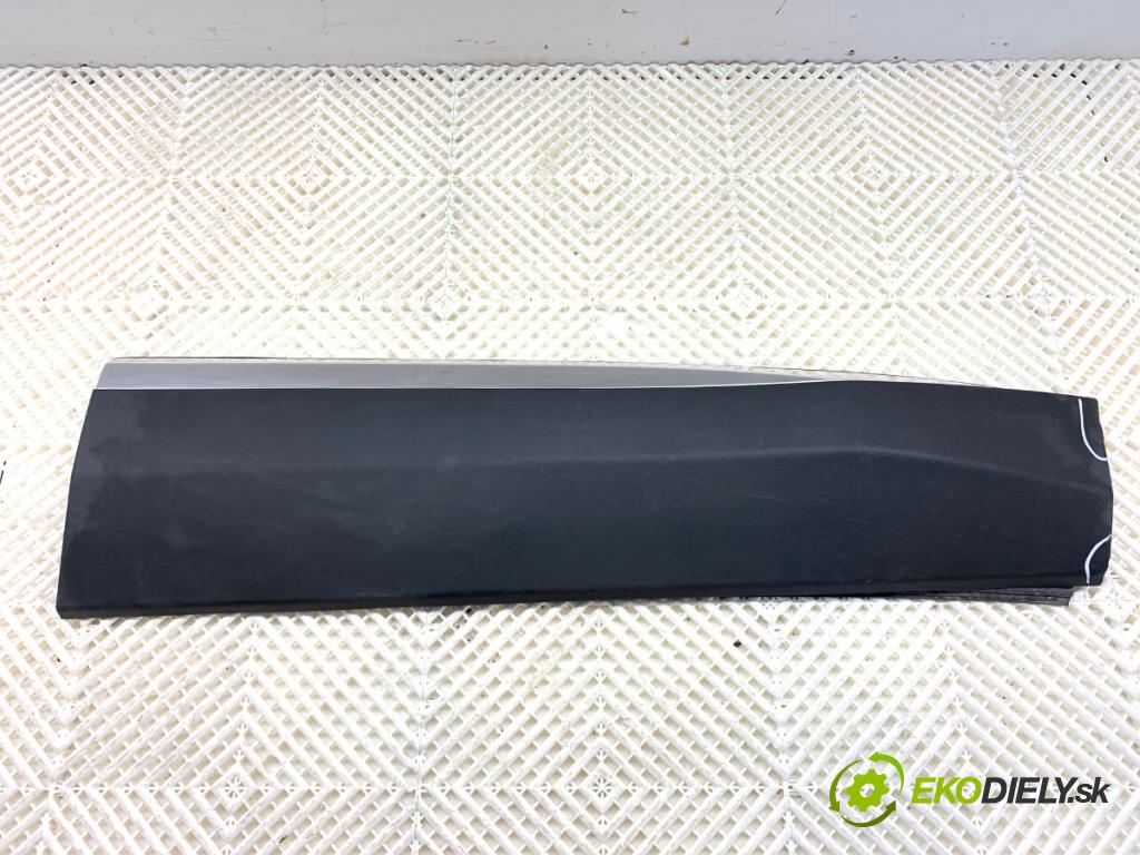 PEUGEOT 3008 SUV 2021 147 kW Hybrid4 (M45GBU) 1598 lišta dveře pravý přední část 9811404077