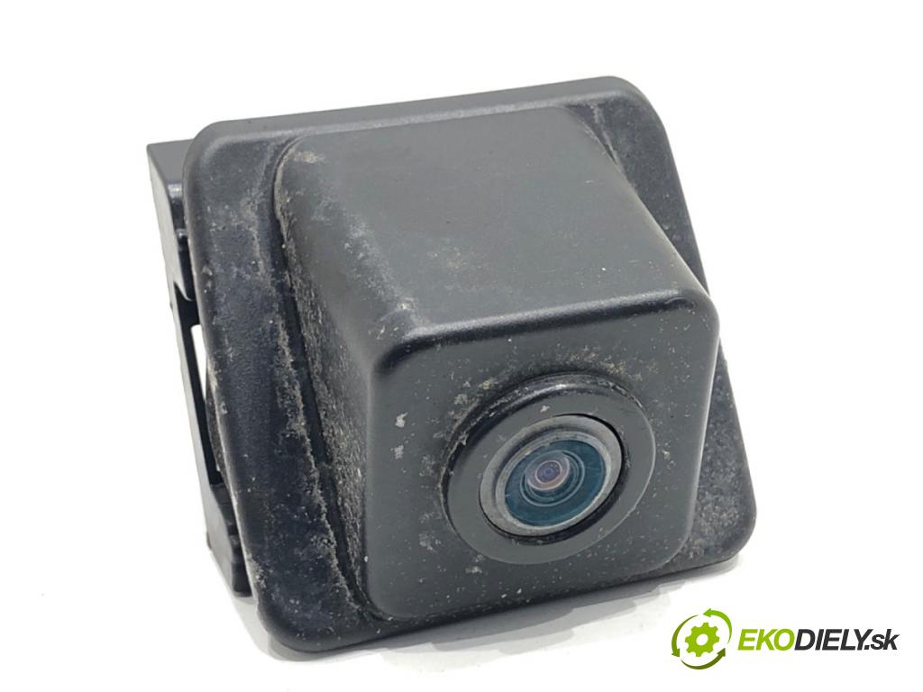 PEUGEOT 3008 SUV 2021 147 kW Hybrid4 (M45GBU) 1598 KAMERA ZPĚT: 9813819080