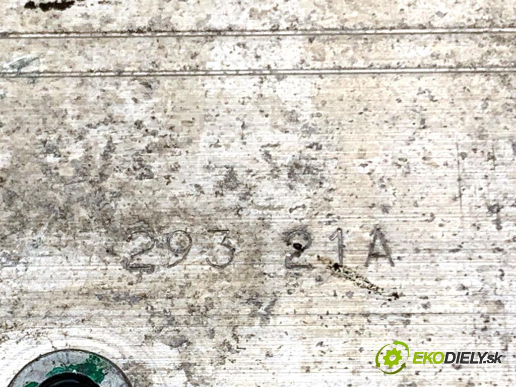 PEUGEOT 3008 SUV 2021 147 kW Hybrid4 (M45GBU) 1598 Výstuha nárazníka predný 9824513780 (Výstuha predná)