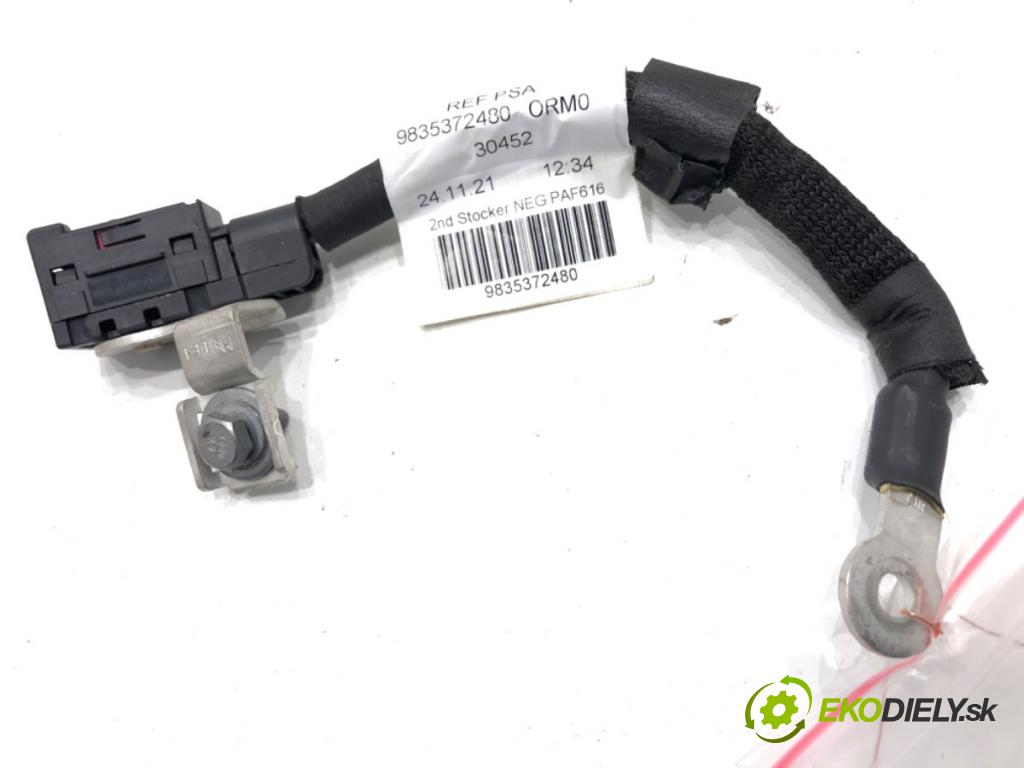 PEUGEOT 3008 SUV 2021 147 kW Hybrid4 (M45GBU) 1598 svorka MINUS: 9835372480