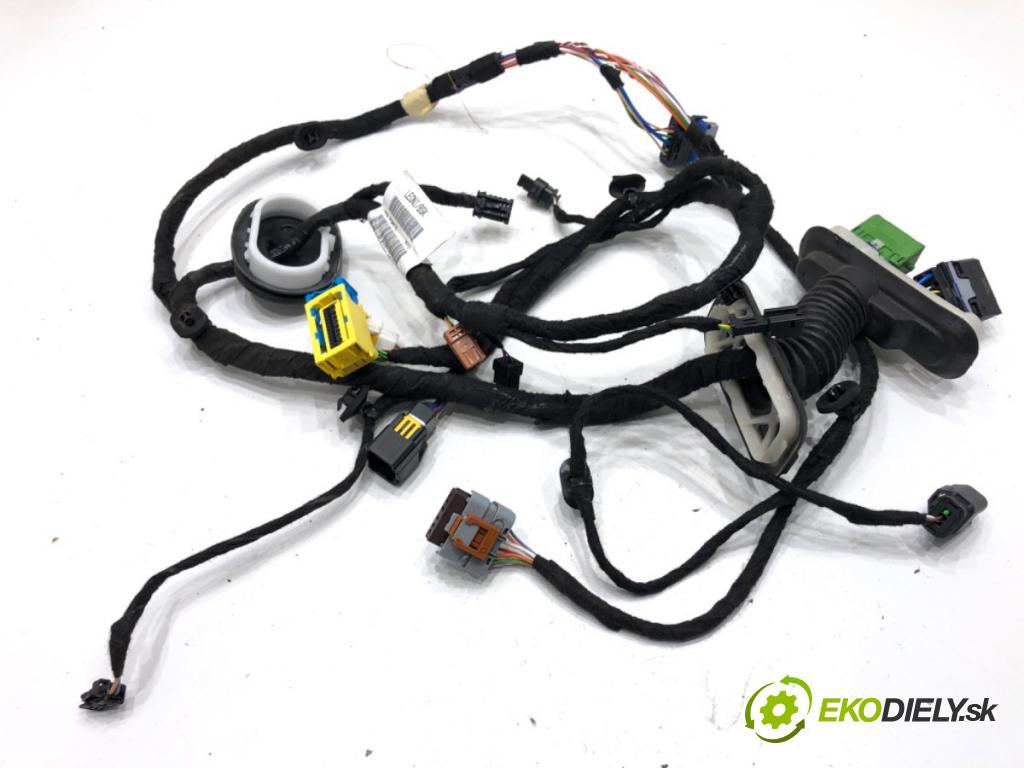 PEUGEOT 3008 SUV 2021 147 kW Hybrid4 (M45GBU) 1598 Káblovačka Dvere predný ľavy 9837476580