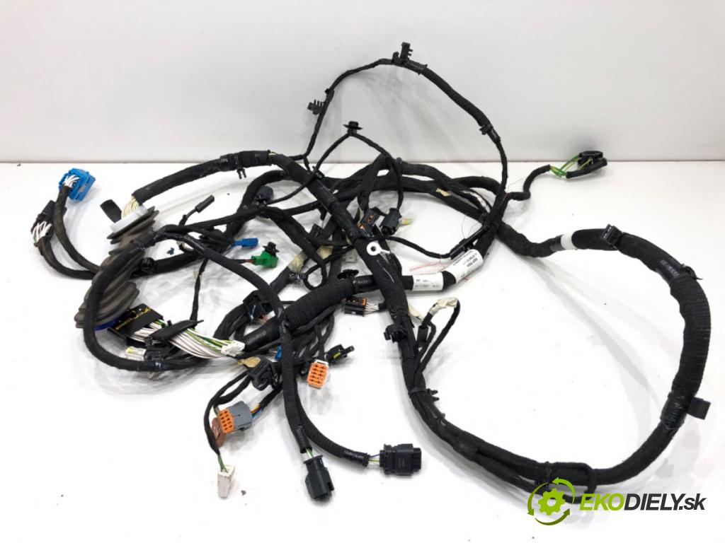 PEUGEOT 3008 SUV 2021 147 kW Hybrid4 (M45GBU) 1598 Káblovačka dverí kufra zad 9837461580