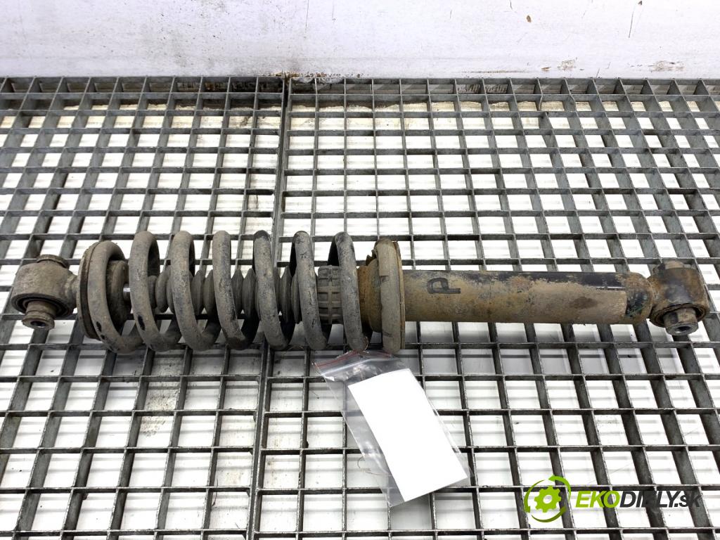 PEUGEOT 3008 SUV 2021 147 kW Hybrid4 (M45GBU) 1598 Tlmič pravy zad ZE 