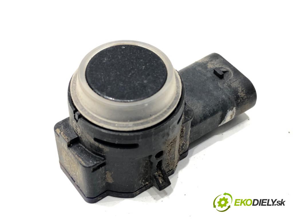 PEUGEOT 3008 SUV 2021 147 kW Hybrid4 (M45GBU) 1598 Snímač PDC 9827917377