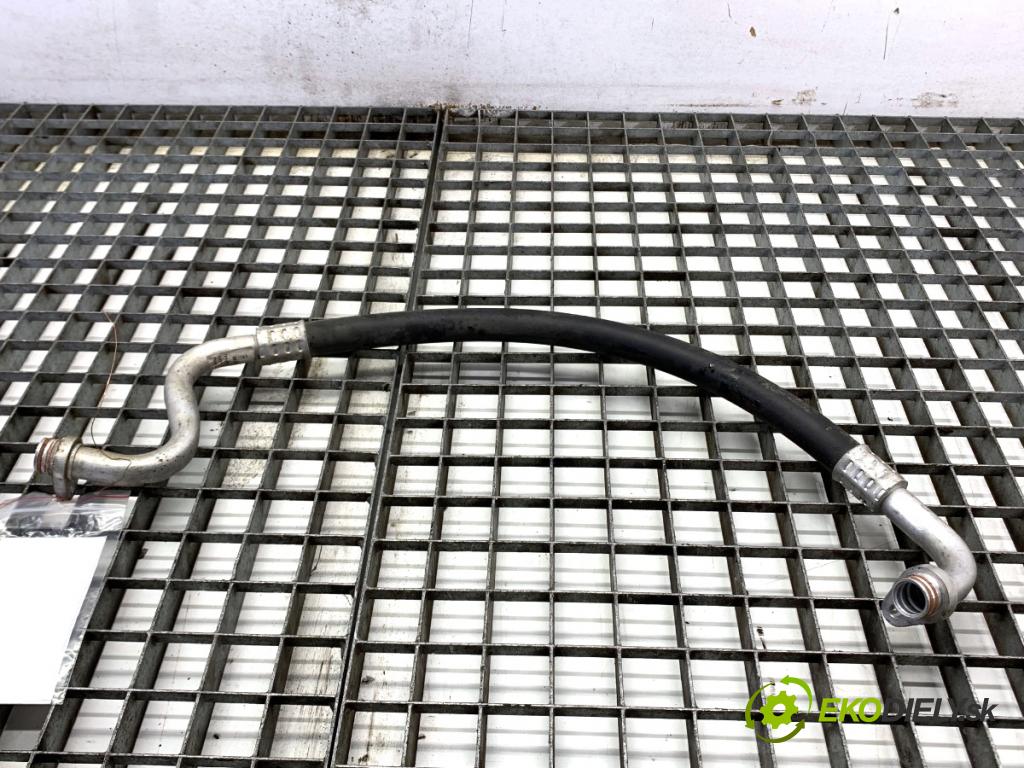 PEUGEOT 3008 SUV 2021 147 kW Hybrid4 (M45GBU) 1598 rúrka klimatizace 9834116480 (Trubka klimatizace)