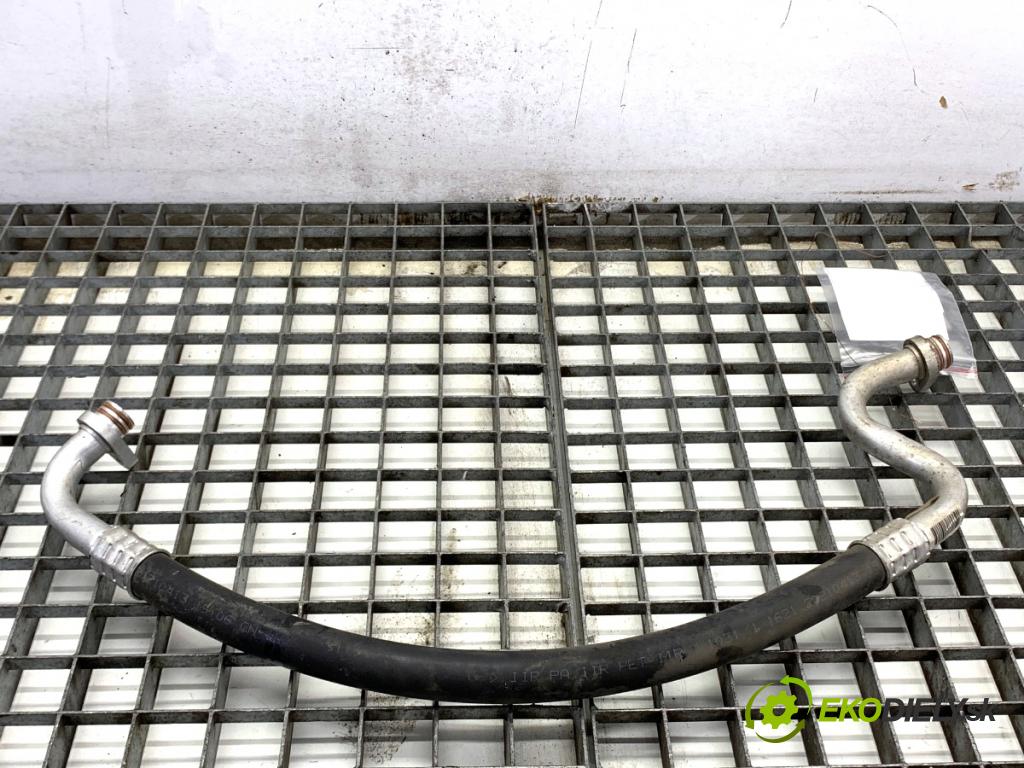 PEUGEOT 3008 SUV 2021 147 kW Hybrid4 (M45GBU) 1598 rúrka klimatizácie 9834116480 (Rúrka klimatizácie)