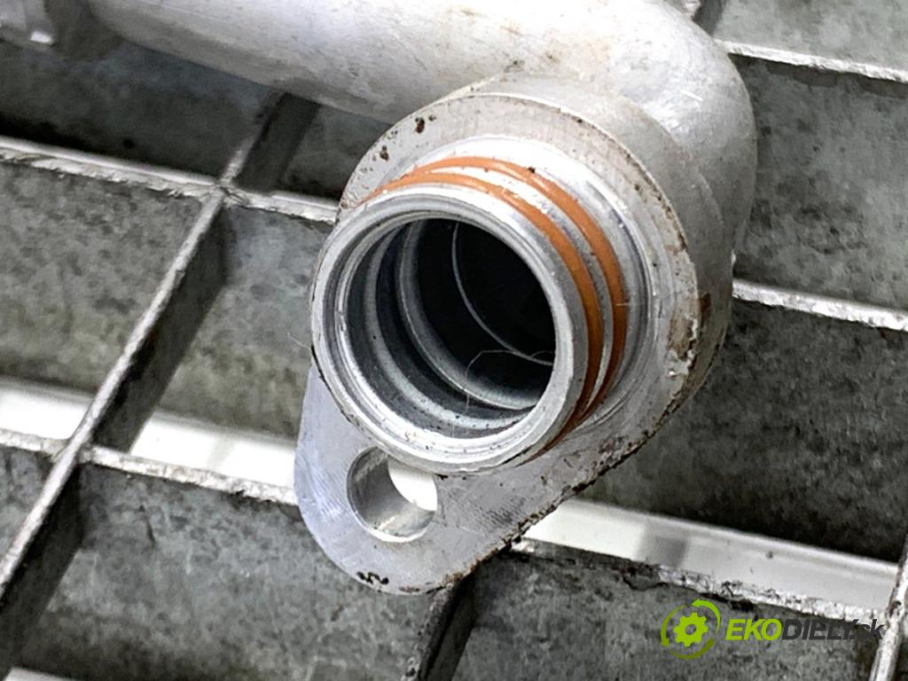 PEUGEOT 3008 SUV 2021 147 kW Hybrid4 (M45GBU) 1598 rúrka klimatizácie 9834116480 (Rúrka klimatizácie)