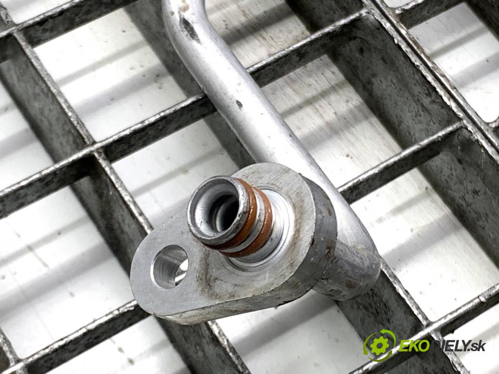 PEUGEOT 3008 SUV 2021 147 kW Hybrid4 (M45GBU) 1598 rúrka klimatizácie  (Rúrka klimatizácie)