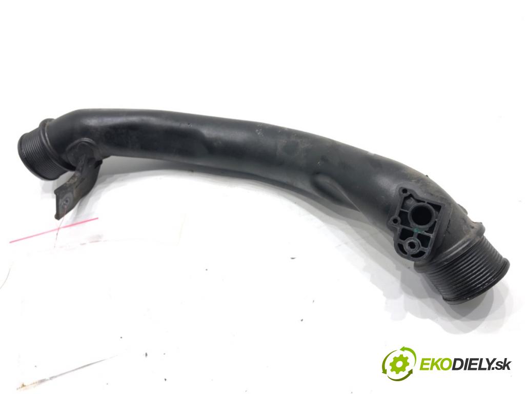 PEUGEOT 3008 SUV 2021 147 kW Hybrid4 (M45GBU) 1598 Rúra vzduchu 9820116080