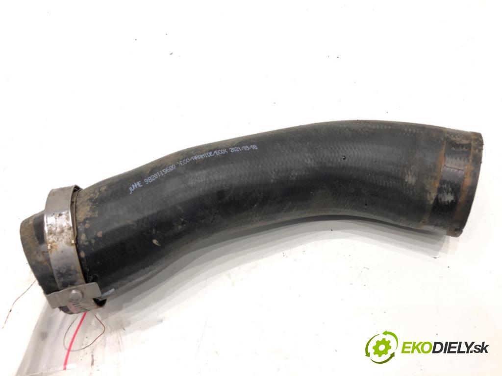 PEUGEOT 3008 SUV 2021 147 kW Hybrid4 (M45GBU) 1598 Rúra vzduchu 9820115680