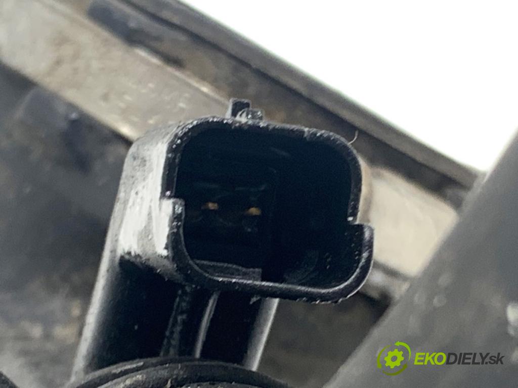 PEUGEOT 3008 SUV 2021 147 kW Hybrid4 (M45GBU) 1598 Rúra vzduchu 9834735780