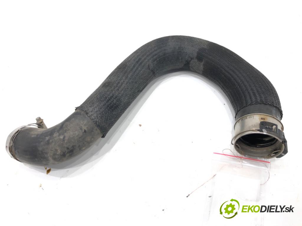 PEUGEOT 3008 SUV 2021 147 kW Hybrid4 (M45GBU) 1598 Rúra vzduchu 9820115680