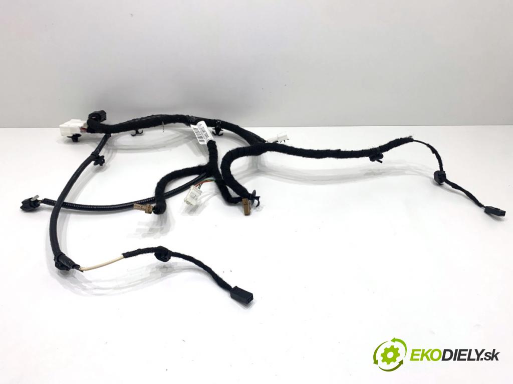 NISSAN MICRA K14 liftback 2020 74 kW 1.0 IG-T 100 999 káblovačka dveří kufra zadní část 24051HM11E