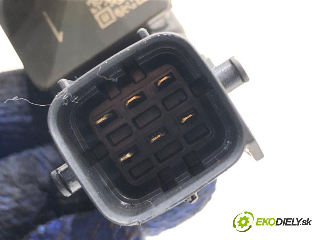 VOLVO XC60 II SUV 2020 173 kW B5 Mild-Hybrid AWD 1969 vstřikovací ventily 31432836