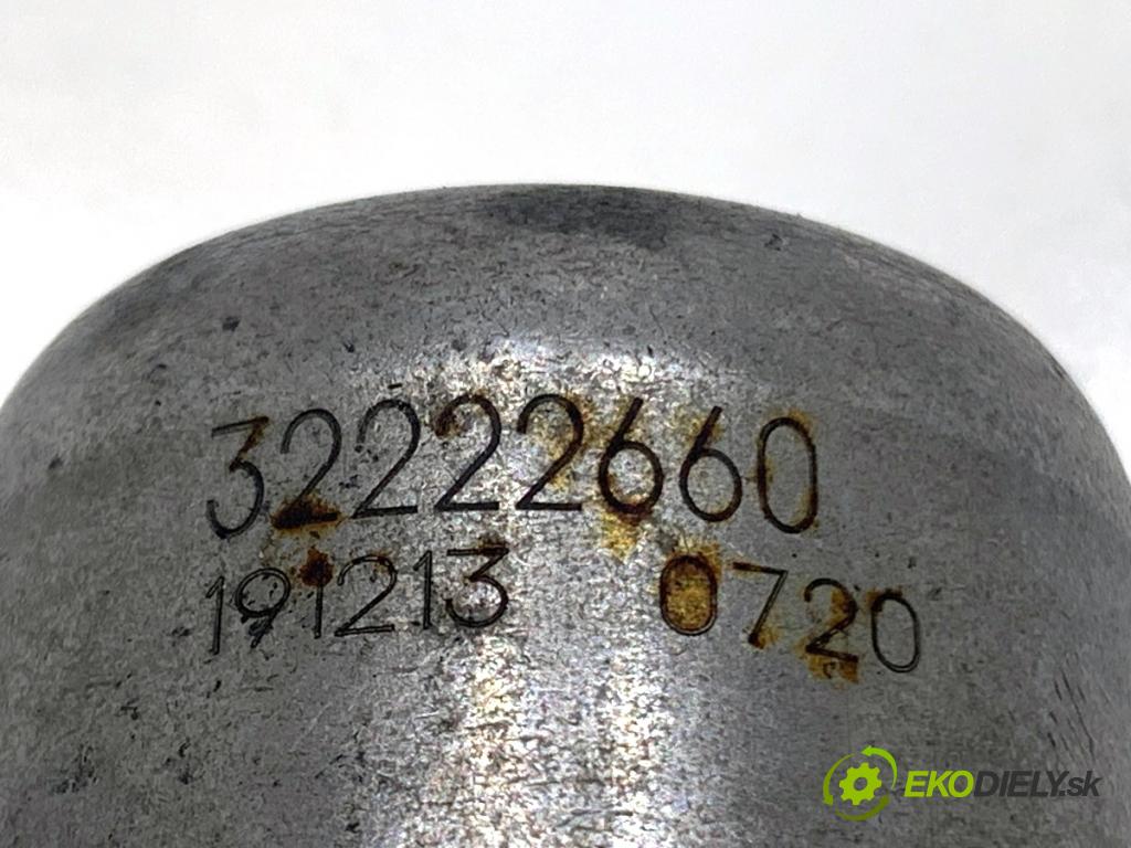 VOLVO XC60 II SUV 2020 173 kW B5 Mild-Hybrid AWD 1969 DALŠÍ: Pumpa vody 32222660 (Vodná pumpa)