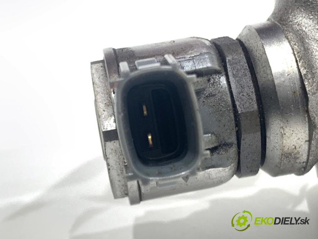 VOLVO XC60 II SUV 2020 173 kW B5 Mild-Hybrid AWD 1969 Lišta vstrekovacia 31432834 (Vstrekovacia lišta)