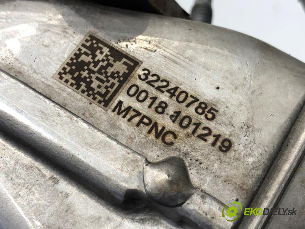 VOLVO XC60 II SUV 2020 173 kW B5 Mild-Hybrid AWD 1969 Chladič EGR 32240785