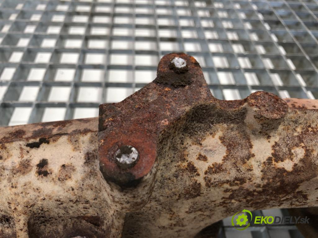 RENAULT TRUCKS PREMIUM Platforma / podwozie 1997 219 kW Route 300.16 219 kW [298 KM] olej napędowy 1996 - 2022 9839 Potrubie VYČERPAT:  (Výfukové potrubie)