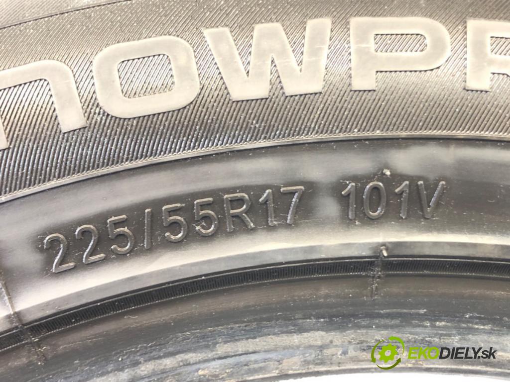 --- ---      PNEUMATIKA: zima 1X 225/55 17" NOKIAN