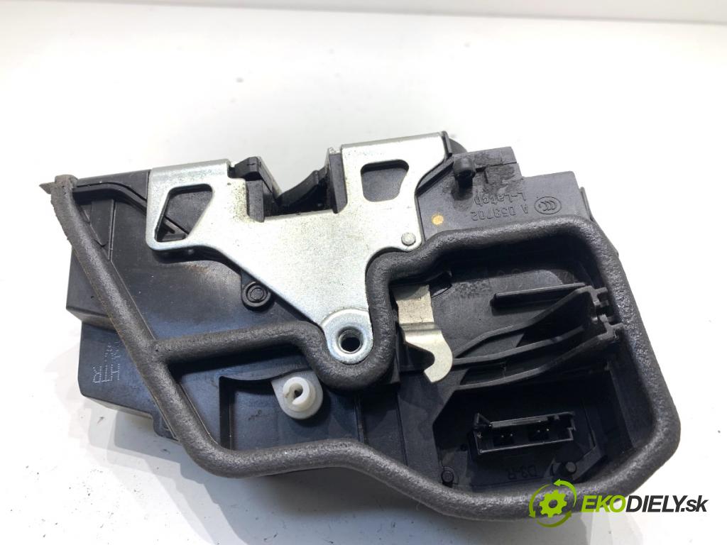 BMW F34 liftback 2015 140 kW 320 d 1995 zámok Dvere pravy zad 7229460