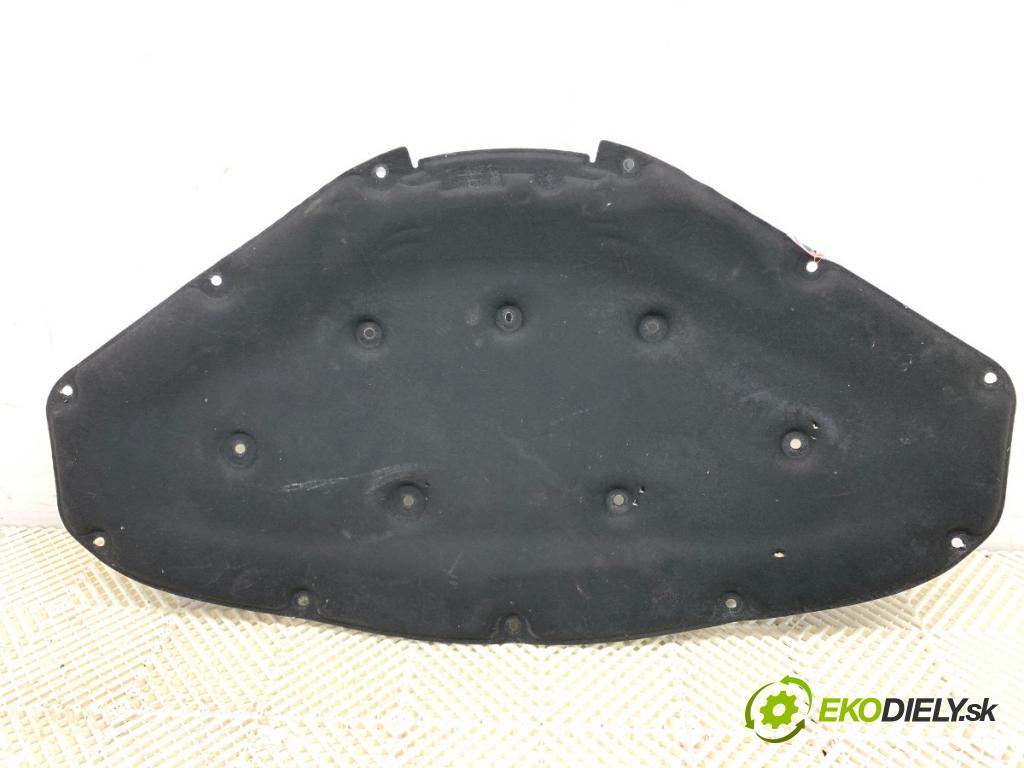 BMW F34 liftback 2015 140 kW 320 d 1995 Odhlučnenie kapoty 