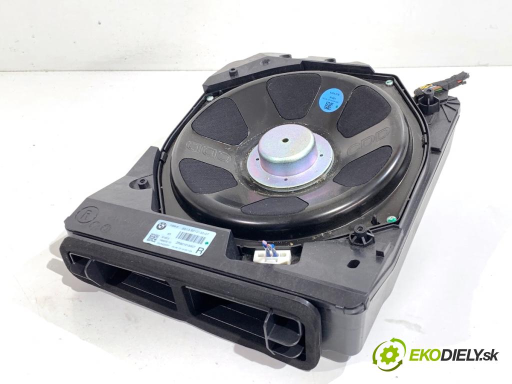 BMW F34 liftback 2015 140 kW 320 d 1995 reproduktory HIFI 9210149