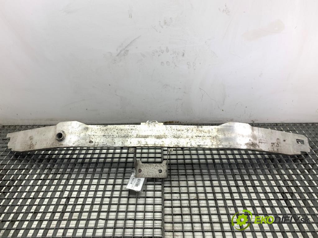 BMW F34 liftback 2015 140 kW 320 d 1995 Výstuha nárazníka predný  (Výstuha predná)