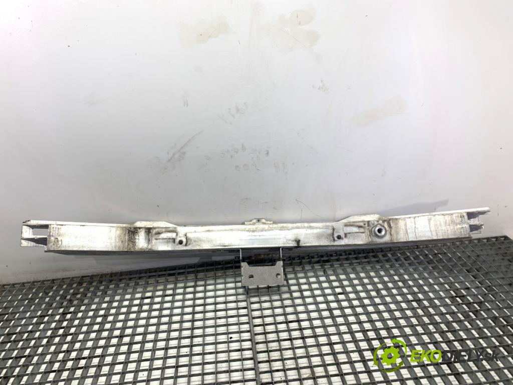 BMW F34 liftback 2015 140 kW 320 d 1995 Výstuha nárazníka predný  (Výstuha predná)