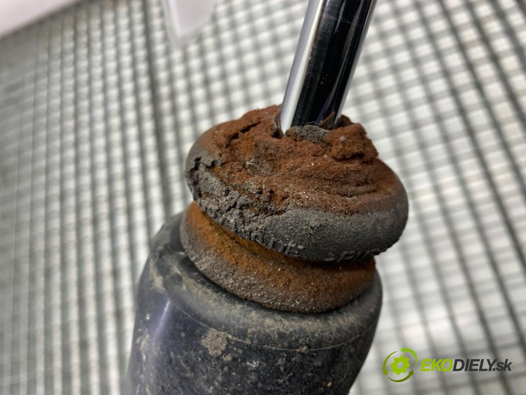 BMW F34 liftback 2015 140 kW 320 d 1995 tlumič levý zadní část 6873775