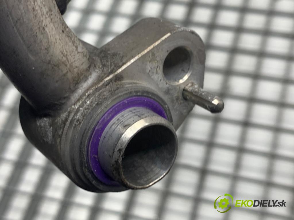 BMW F34 liftback 2015 140 kW 320 d 1995 rúrka klimatizácie 9337133 (Rúrka klimatizácie)