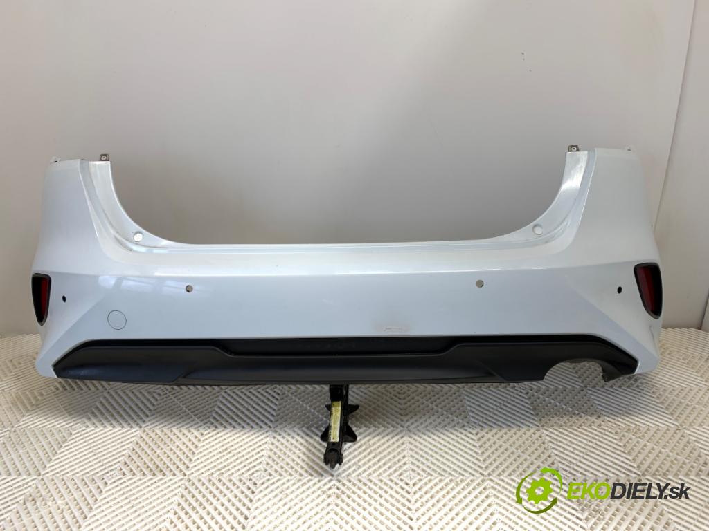 KIA CEED liftback 2022 88 kW 1.0 T-GDI 998 Nárazník zad WD 