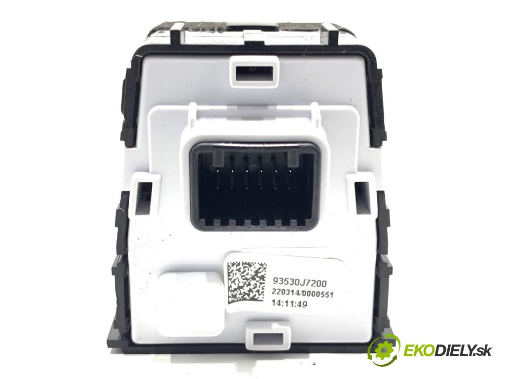 KIA CEED liftback 2022 88 kW 1.0 T-GDI 998 Prepínač nastavenia spätných zrkadiel 93530J7200 (Prepínacie páčky pod volantom)